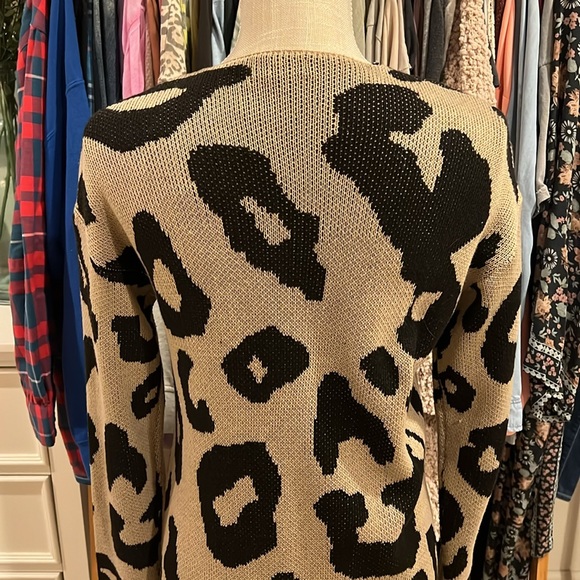 Animal Print Long Open Cardigan size Large - Picture 6 of 11
